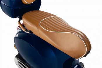 Sillin Vespa Primavera 125/150 Luxury piel autentica