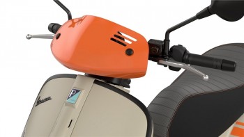 Tapa manillar naranja Vespa GTV desde 2023