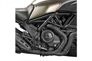 Tapones chasis Ducati Diavel 2011-2016