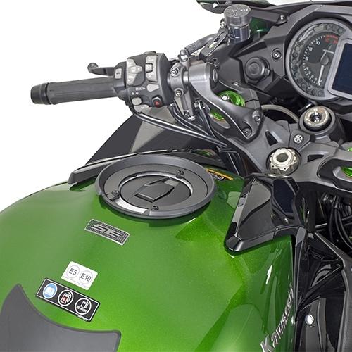 Kit montaje bolsa deposito Givi Tanklock para Kawasaki Ninja H2 SX 2018-