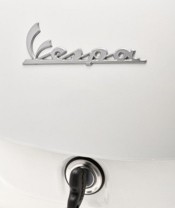 Baul 36L Vespa GTS, GTV, Super Blanco innocenza mate 544 (BR) respaldo