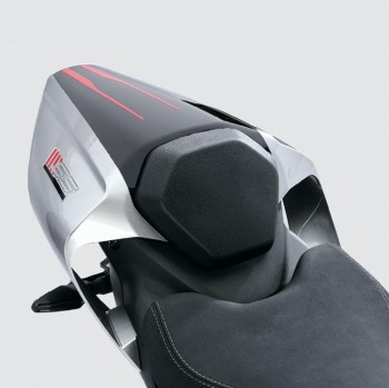 Tapa asiento pasajero CFMoto 450NK , 450SR zircon black grey