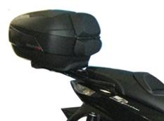 Soporte baul Shad Top master Piaggio MP3