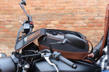 Bolsa deposito Shad SR18 Cafe Racer marron